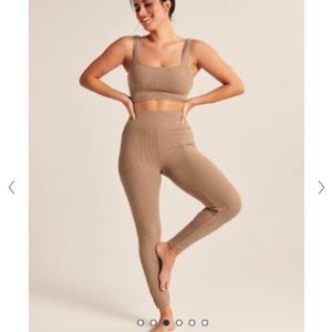 Abercrombie & Fitch Tan Lounge Leggings NWT